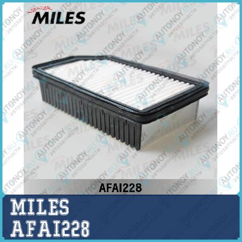 Фильтр воздушный Kia Soul/Hyundai i20 1.2-1.6 09- (Filtron AP107/7 Mann C26014) AFAI228