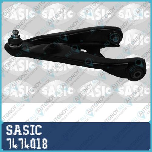 Рычаг левый Renault Logan Sandero 7474018